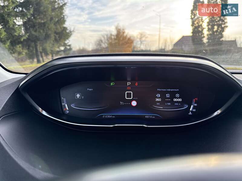 Внедорожник / Кроссовер Peugeot 3008 2019 в Дубно