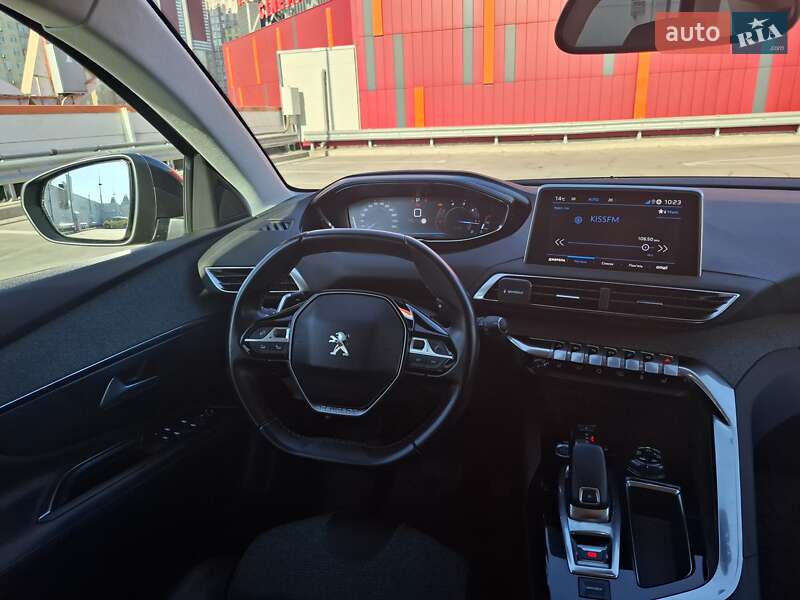 Позашляховик / Кросовер Peugeot 3008 2020 в Києві
