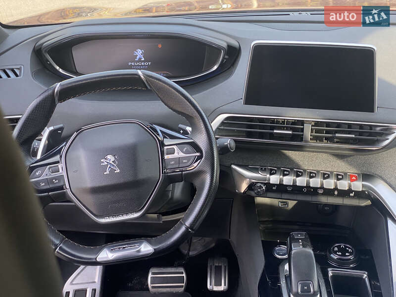 Внедорожник / Кроссовер Peugeot 3008 2017 в Киеве