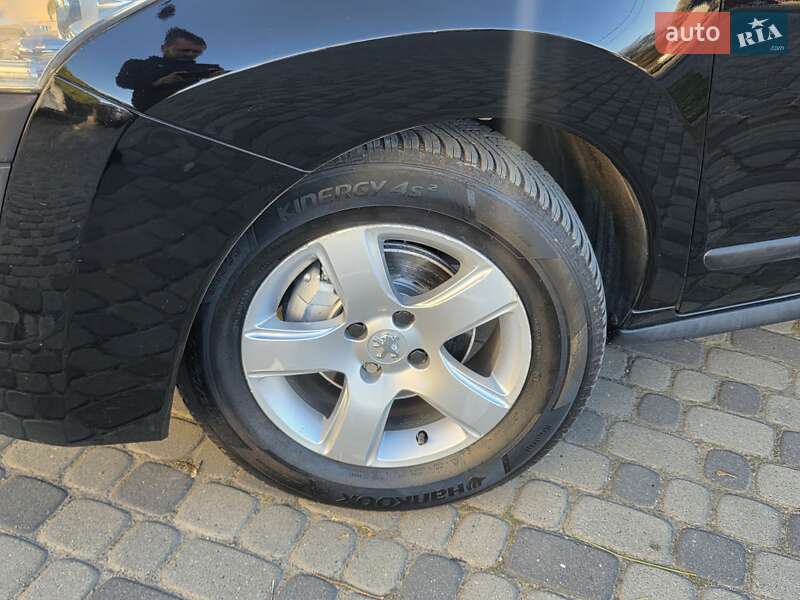 Внедорожник / Кроссовер Peugeot 3008 2013 в Ивано-Франковске фото 13 Внедорожник / Кроссовер Peugeot 3008 2013 в Ивано-Франковске