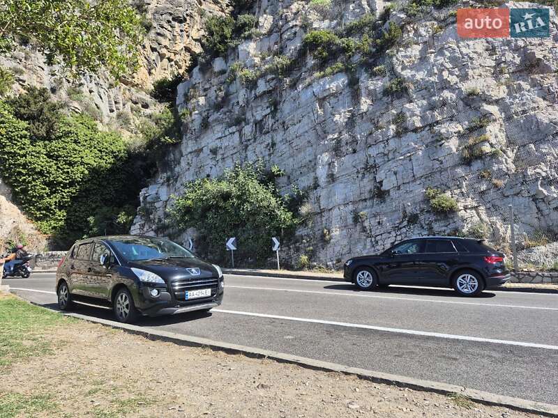 Внедорожник / Кроссовер Peugeot 3008 2012 в Киеве