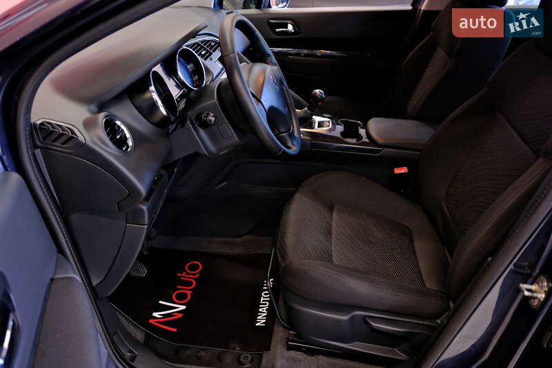 Внедорожник / Кроссовер Peugeot 3008 2011 в Одессе