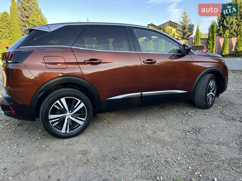Позашляховик / Кросовер Peugeot 3008 2017 в Самборі
