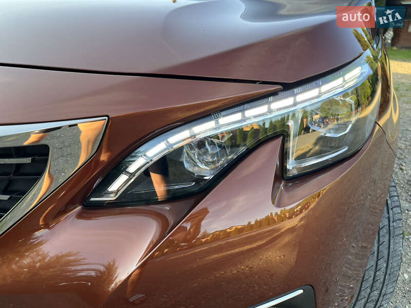 Позашляховик / Кросовер Peugeot 3008 2017 в Самборі