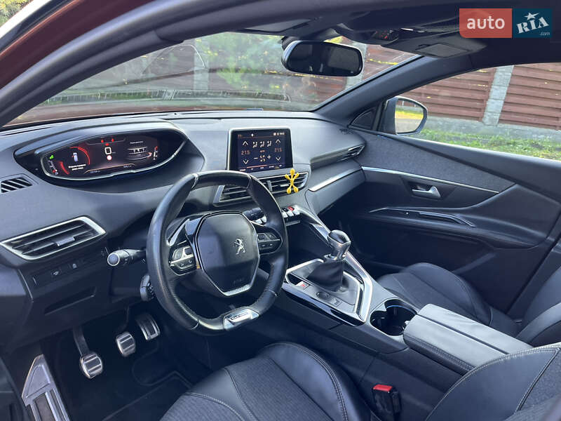 Позашляховик / Кросовер Peugeot 3008 2017 в Самборі