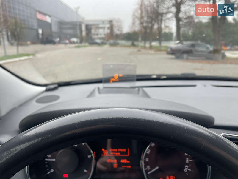 Внедорожник / Кроссовер Peugeot 3008 2012 в Луцке