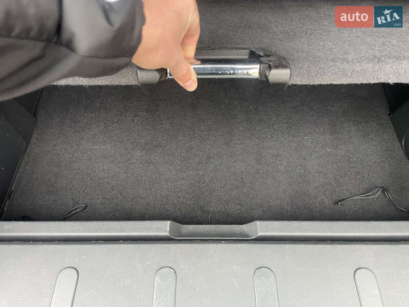 Внедорожник / Кроссовер Peugeot 3008 2012 в Луцке