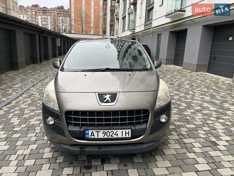 Позашляховик / Кросовер Peugeot 3008 2010 в Івано-Франківську фото 2 Позашляховик / Кросовер Peugeot 3008 2010 в Івано-Франківську