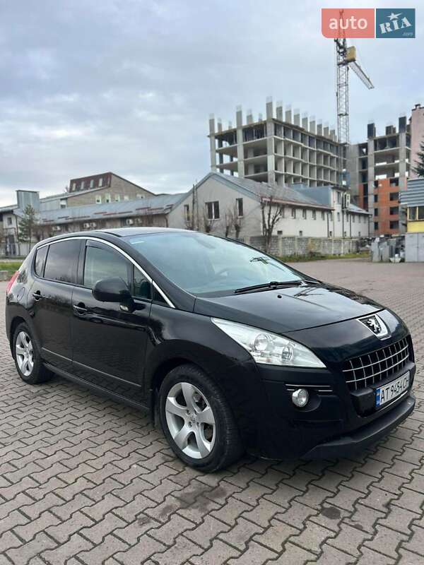 Внедорожник / Кроссовер Peugeot 3008 2011 в Ивано-Франковске