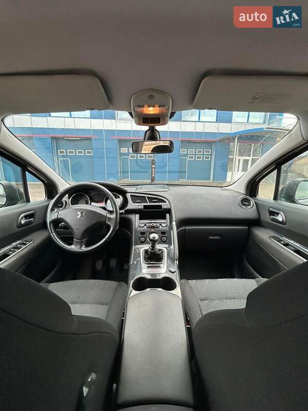 Внедорожник / Кроссовер Peugeot 3008 2011 в Ивано-Франковске