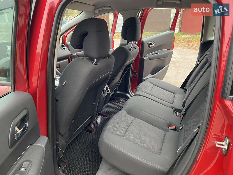 Внедорожник / Кроссовер Peugeot 3008 2012 в Переяславе фото 15 Внедорожник / Кроссовер Peugeot 3008 2012 в Переяславе