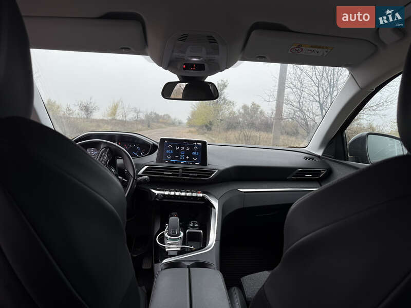 Внедорожник / Кроссовер Peugeot 3008 2020 в Днепре