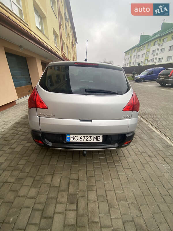 Позашляховик / Кросовер Peugeot 3008 2009 в Львові