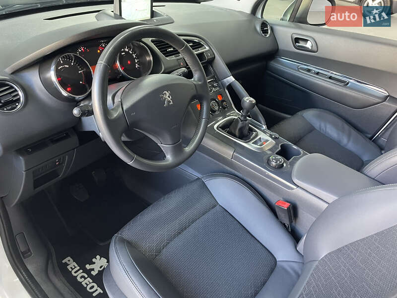 Внедорожник / Кроссовер Peugeot 3008 2014 в Стрые