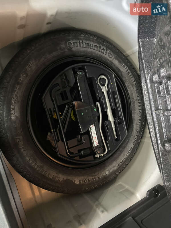 Внедорожник / Кроссовер Peugeot 3008 2014 в Стрые