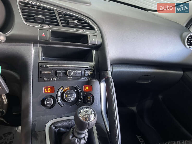 Внедорожник / Кроссовер Peugeot 3008 2014 в Стрые