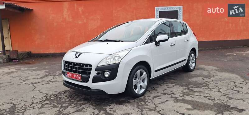 Внедорожник / Кроссовер Peugeot 3008 2012 в Новоархангельске