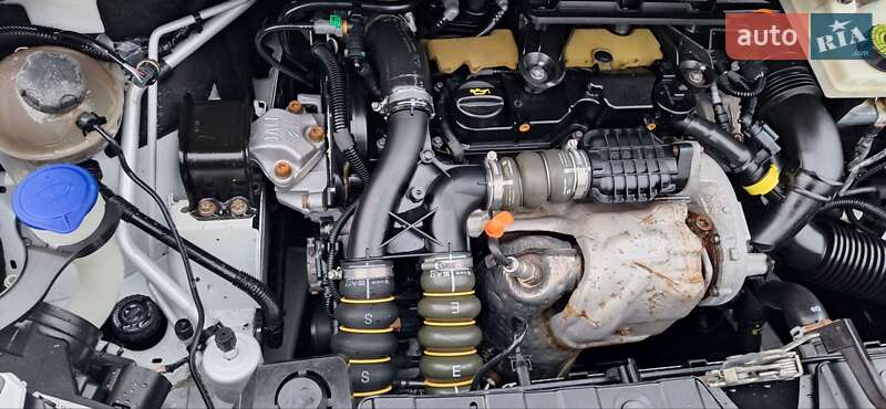 Внедорожник / Кроссовер Peugeot 3008 2012 в Новоархангельске