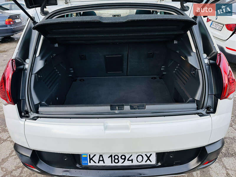 Внедорожник / Кроссовер Peugeot 3008 2016 в Киеве