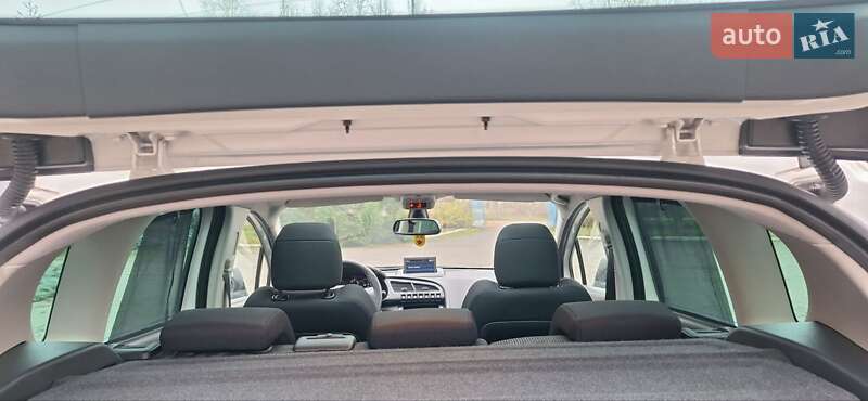 Позашляховик / Кросовер Peugeot 3008 2012 в Новоархангельську фото 18 Позашляховик / Кросовер Peugeot 3008 2012 в Новоархангельську