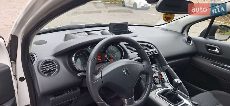 Позашляховик / Кросовер Peugeot 3008 2012 в Новоархангельську фото 38 Позашляховик / Кросовер Peugeot 3008 2012 в Новоархангельську