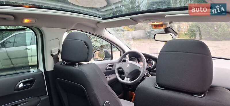 Позашляховик / Кросовер Peugeot 3008 2012 в Новоархангельську фото 72 Позашляховик / Кросовер Peugeot 3008 2012 в Новоархангельську