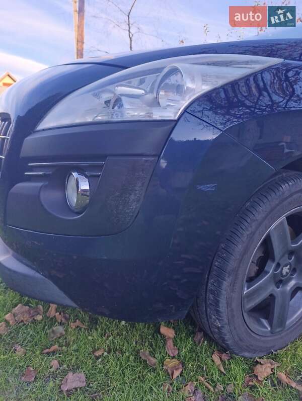 Позашляховик / Кросовер Peugeot 3008 2010 в Трускавці