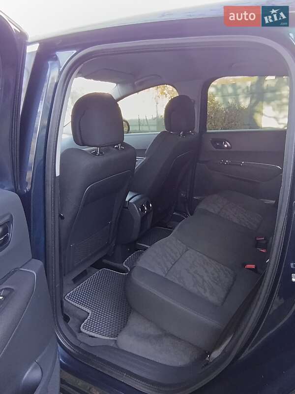 Позашляховик / Кросовер Peugeot 3008 2010 в Трускавці