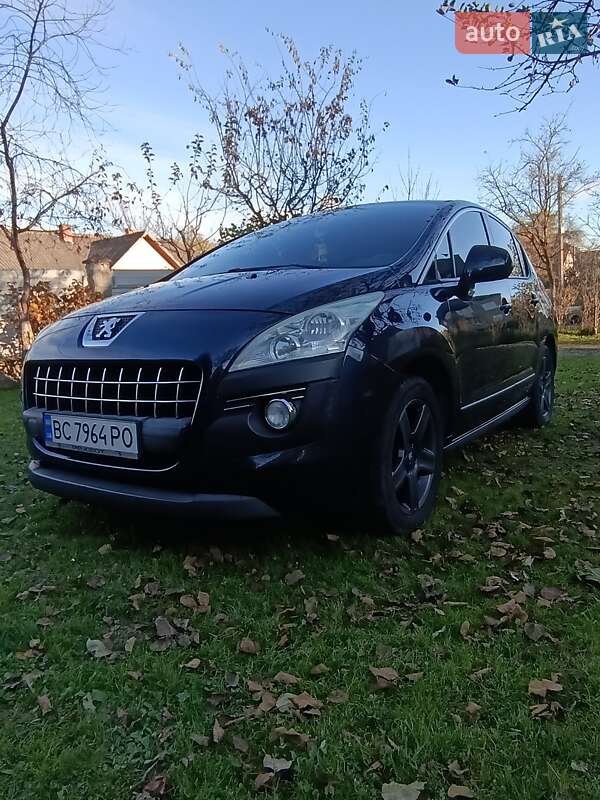 Позашляховик / Кросовер Peugeot 3008 2010 в Трускавці