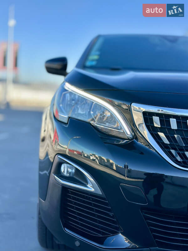 Внедорожник / Кроссовер Peugeot 3008 2020 в Киеве