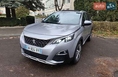 Позашляховик / Кросовер Peugeot 3008 2017 в Львові