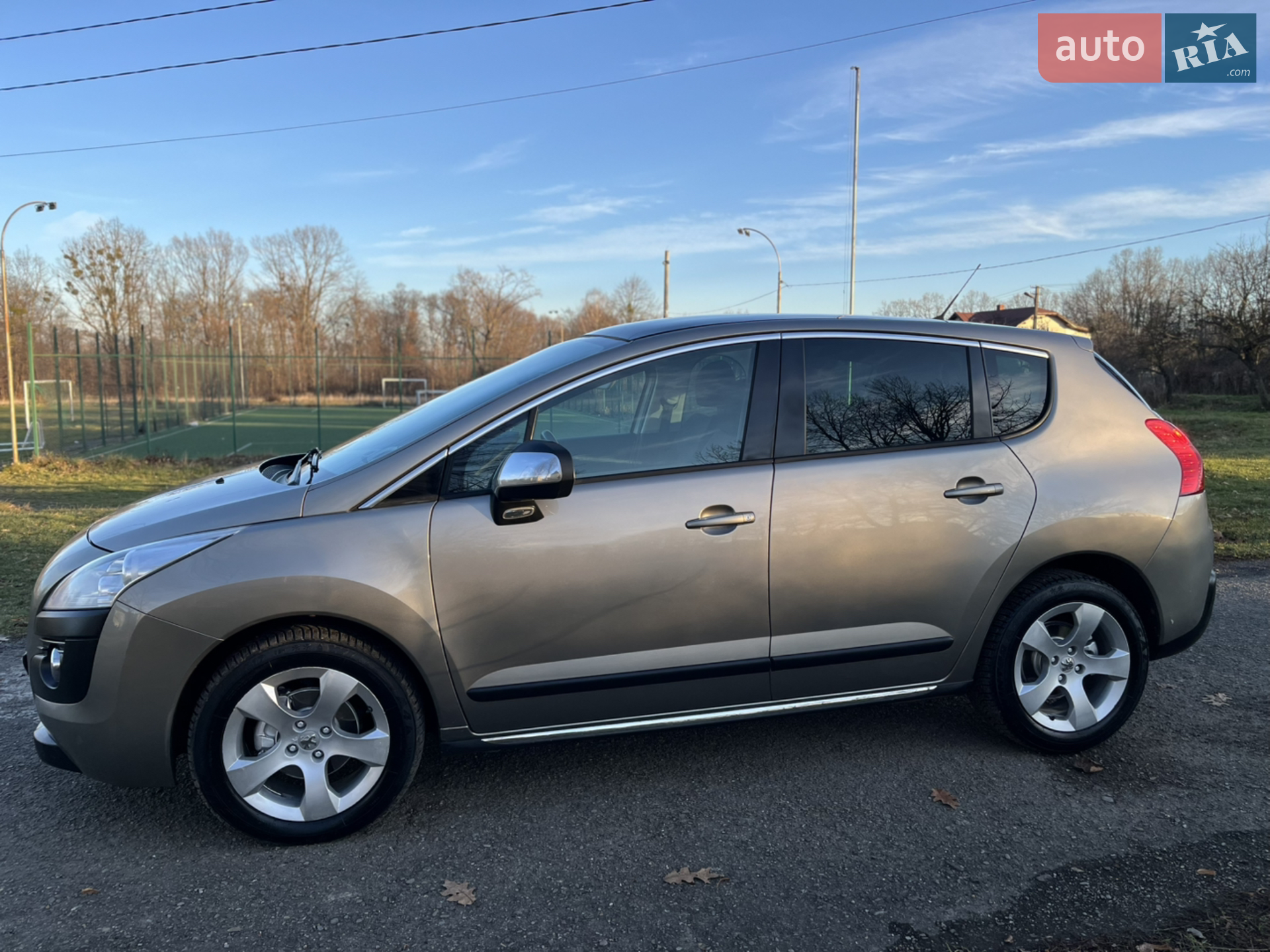 2011 Peugeot 3008 - мініатюра 12