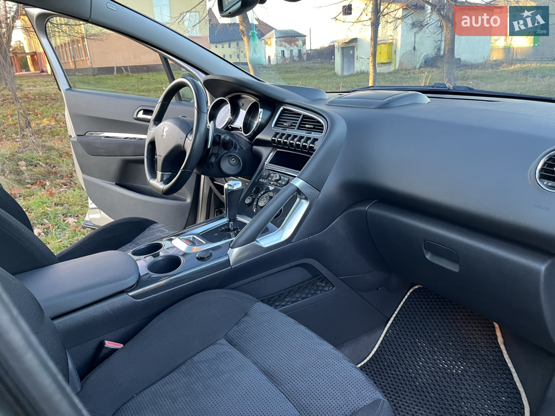 2011 Peugeot 3008 - мініатюра 35