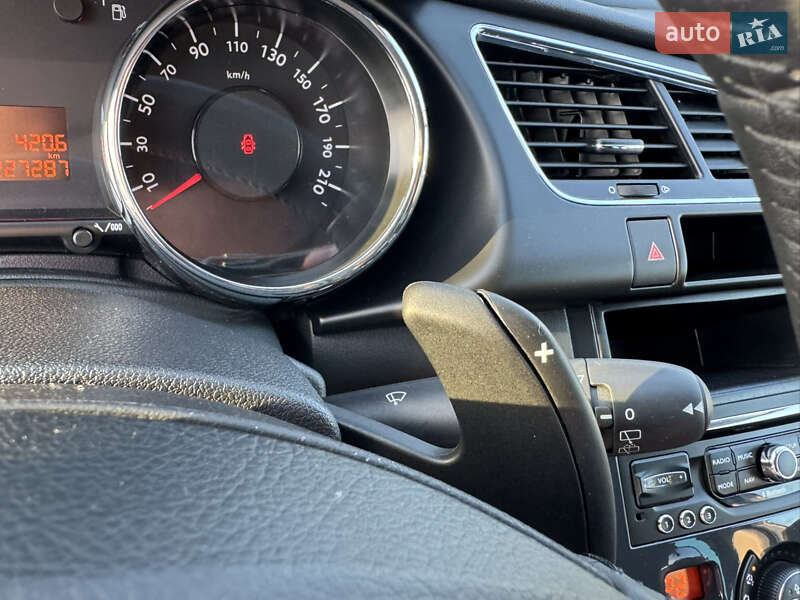 Позашляховик / Кросовер Peugeot 3008 2014 в Хмельницькому