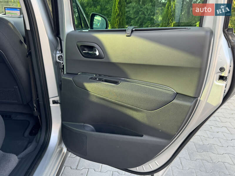 Позашляховик / Кросовер Peugeot 3008 2014 в Хмельницькому