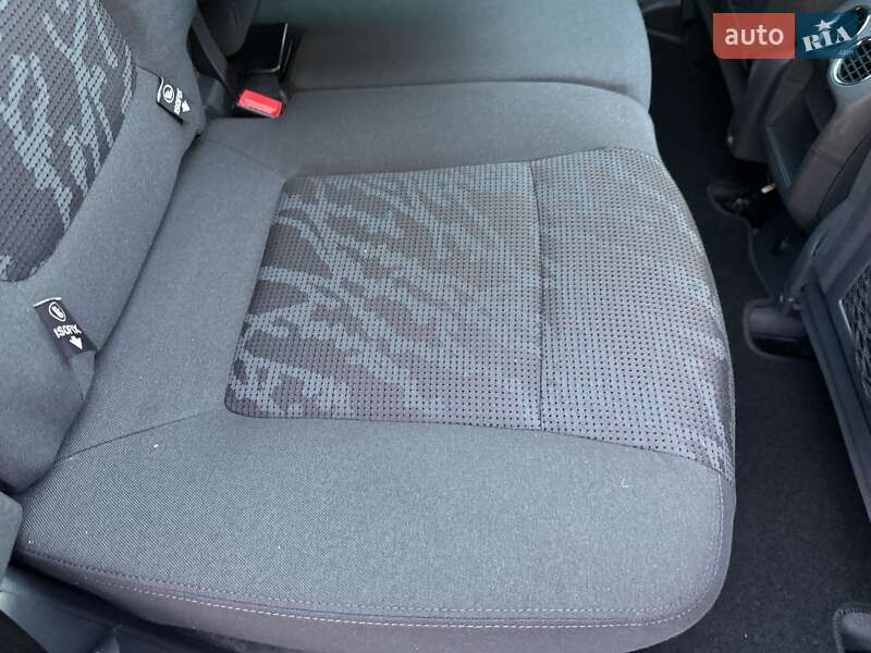 Внедорожник / Кроссовер Peugeot 3008 2013 в Стрые