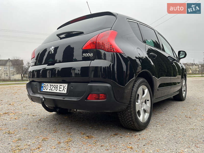 Позашляховик / Кросовер Peugeot 3008 2010 в Дубні