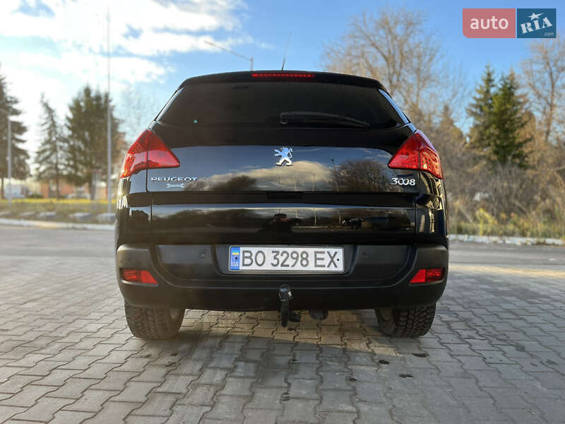 Позашляховик / Кросовер Peugeot 3008 2010 в Дубні