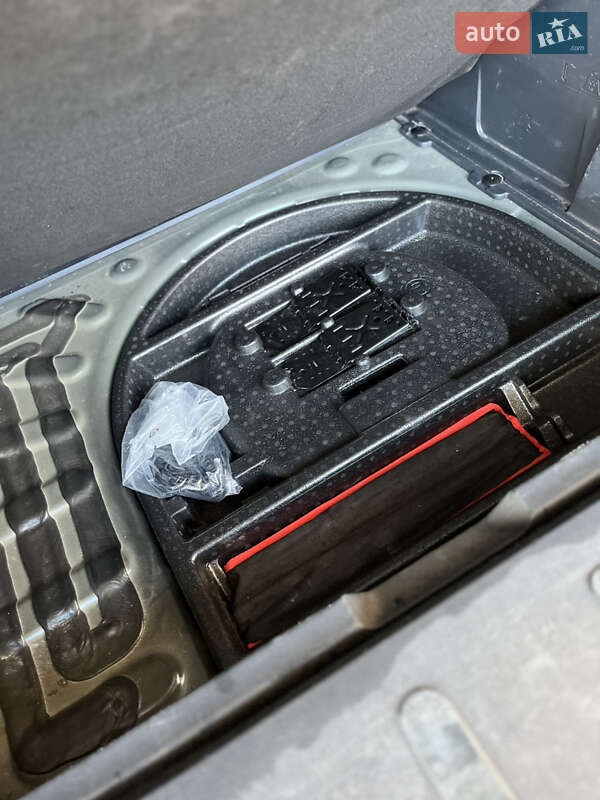 Позашляховик / Кросовер Peugeot 3008 2010 в Дубні