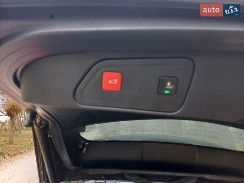 Внедорожник / Кроссовер Peugeot 3008 2020 в Черновцах