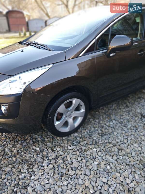 Внедорожник / Кроссовер Peugeot 3008 2011 в Коломые фото 7 Внедорожник / Кроссовер Peugeot 3008 2011 в Коломые