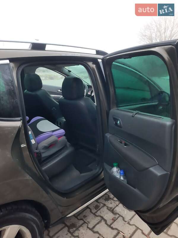 Внедорожник / Кроссовер Peugeot 3008 2010 в Чорткове фото 10 Внедорожник / Кроссовер Peugeot 3008 2010 в Чорткове