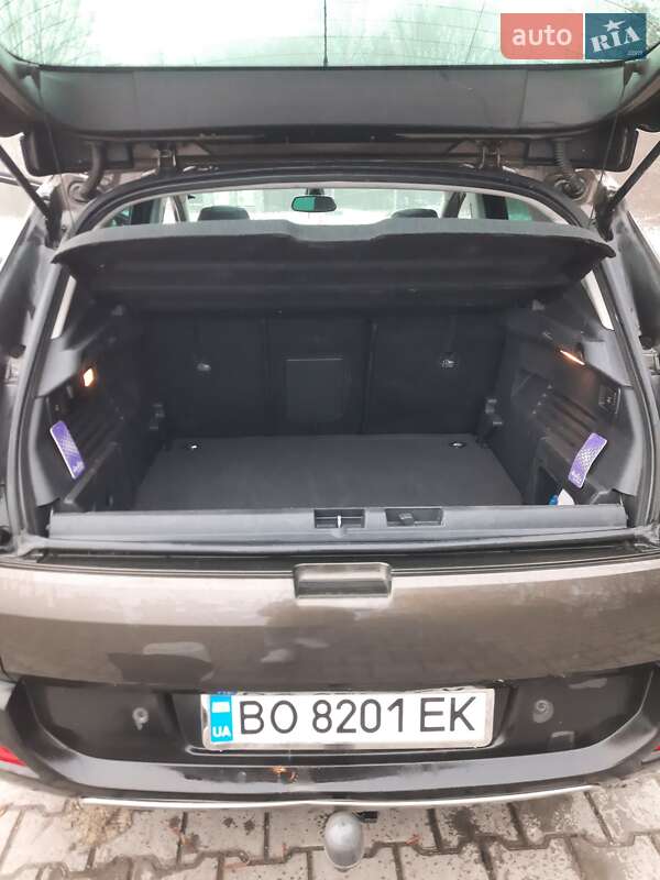 Внедорожник / Кроссовер Peugeot 3008 2010 в Чорткове фото 18 Внедорожник / Кроссовер Peugeot 3008 2010 в Чорткове