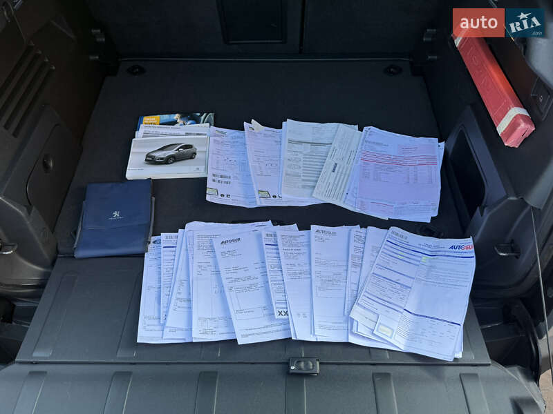 Внедорожник / Кроссовер Peugeot 3008 2014 в Стрые