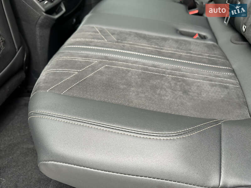 Внедорожник / Кроссовер Peugeot 3008 2019 в Луцке