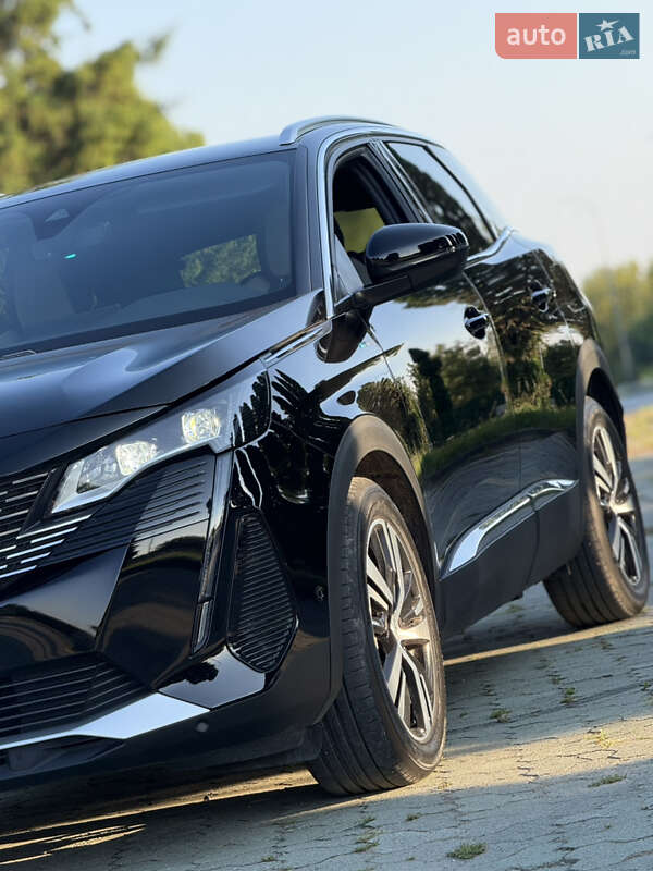 Внедорожник / Кроссовер Peugeot 3008 2021 в Дубно