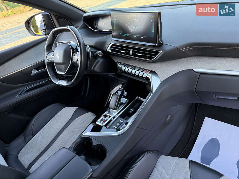 Внедорожник / Кроссовер Peugeot 3008 2021 в Дубно