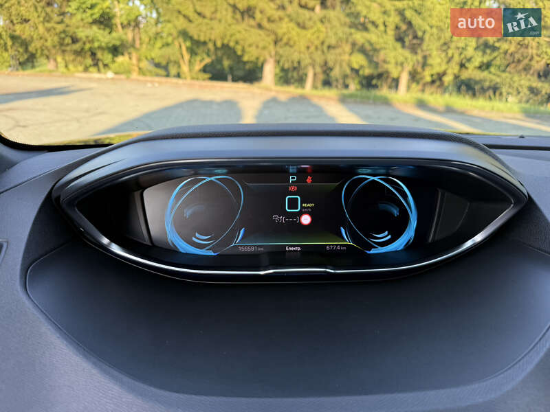 Внедорожник / Кроссовер Peugeot 3008 2021 в Дубно