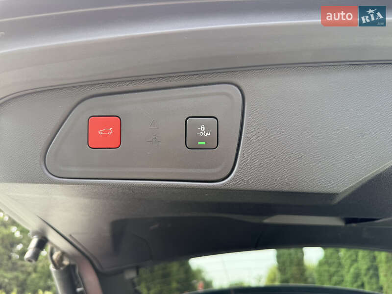 Внедорожник / Кроссовер Peugeot 3008 2021 в Дубно