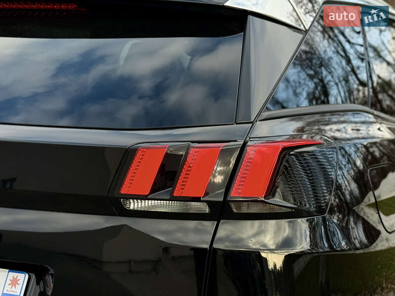 Внедорожник / Кроссовер Peugeot 3008 2017 в Луцке